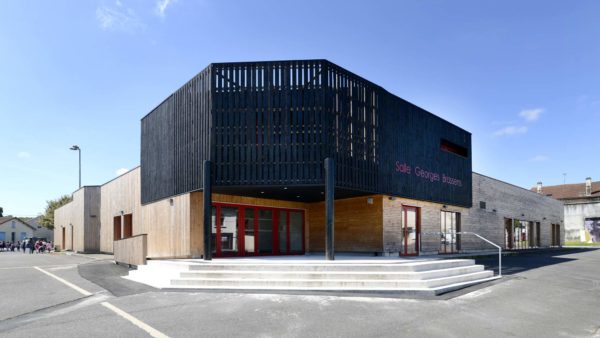 L-Isle-d-Espagnac-bandeau-securite-location-salle-Brassens